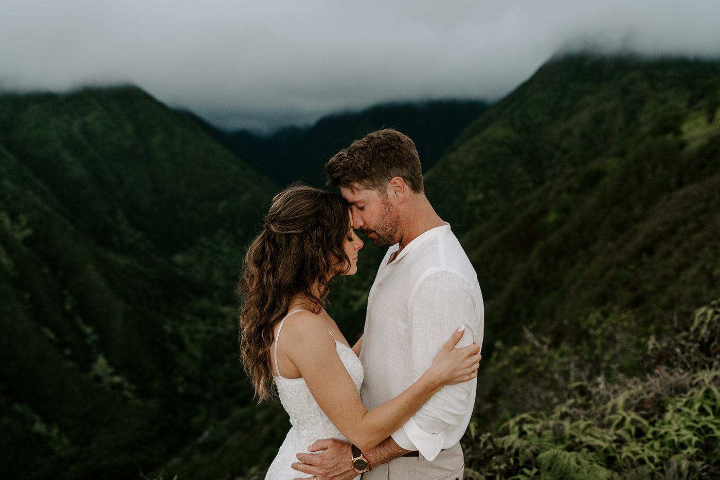 The 12 Best Maui Elopement Locations